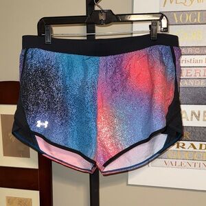 Under Armour Women's Black Waistband Multicolor Gradient Athletic Shorts